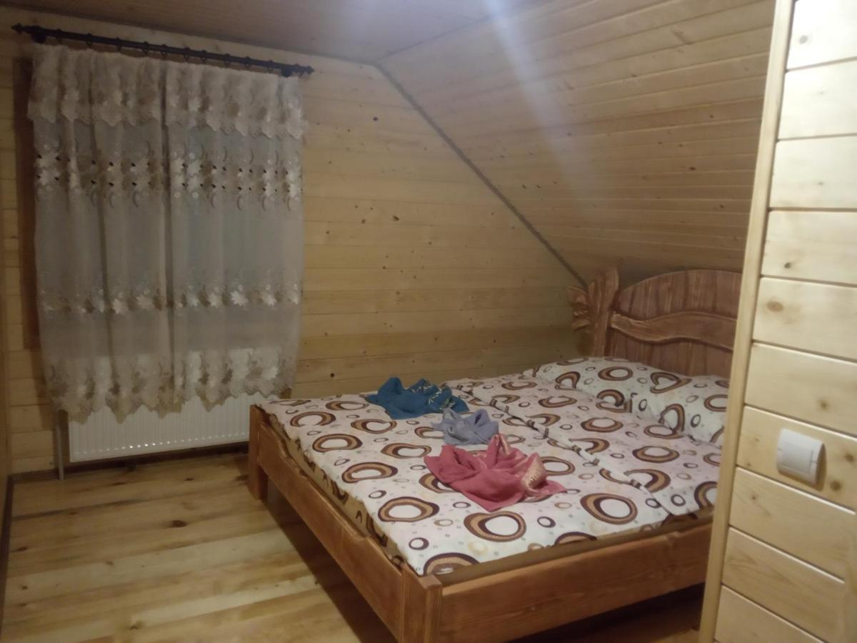 Отель "Ізківський затишок село Ізки Экстерьер фото