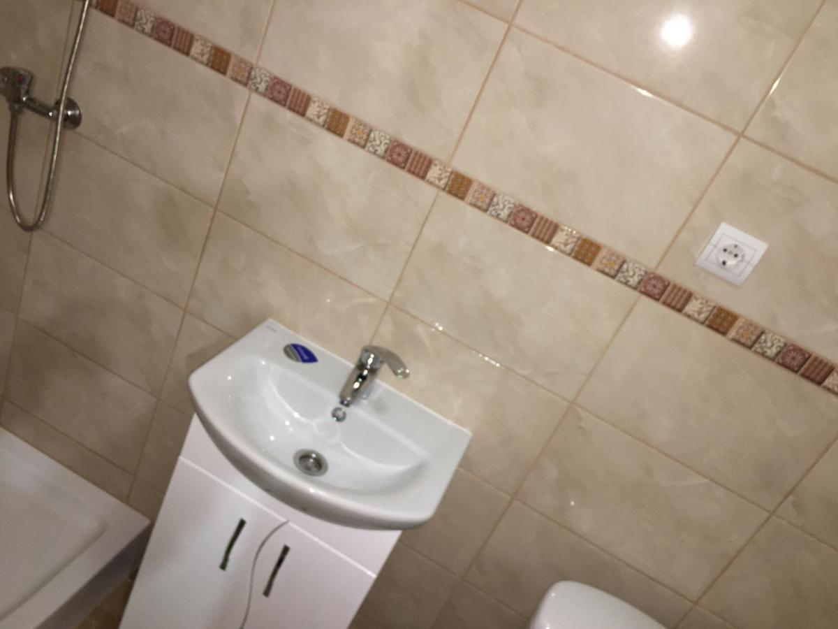 Отель "Ізківський затишок село Ізки Экстерьер фото